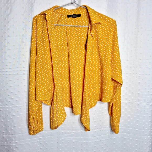 Forever 21 Contemporary Women's Polka Dot Tie Crop Top Size XS - Picture 3 of 7